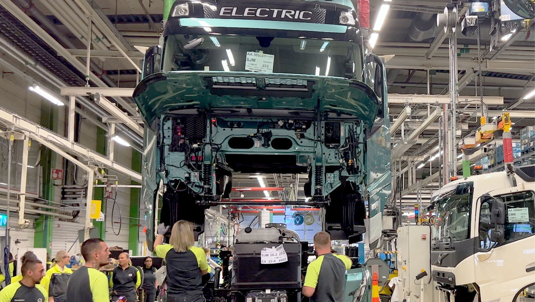 Break Through Volvo Trucks Starts Series Production Of Heavy Electric